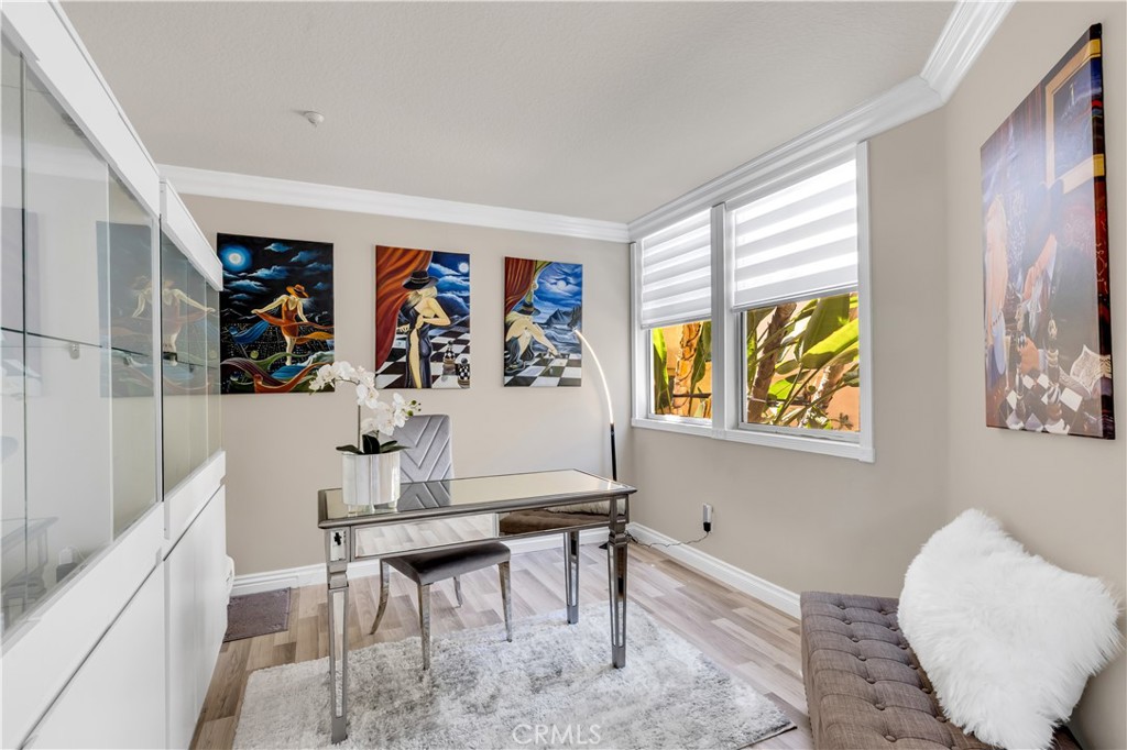 28060 Paseo Hacienda