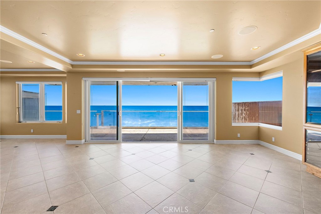 35735 Beach