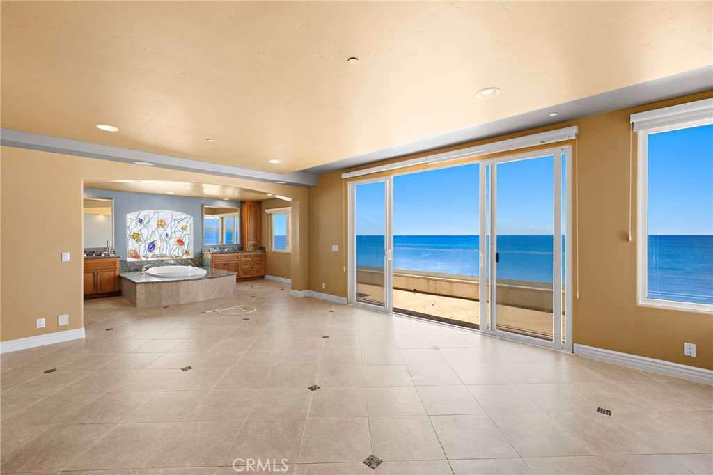 35735 Beach
