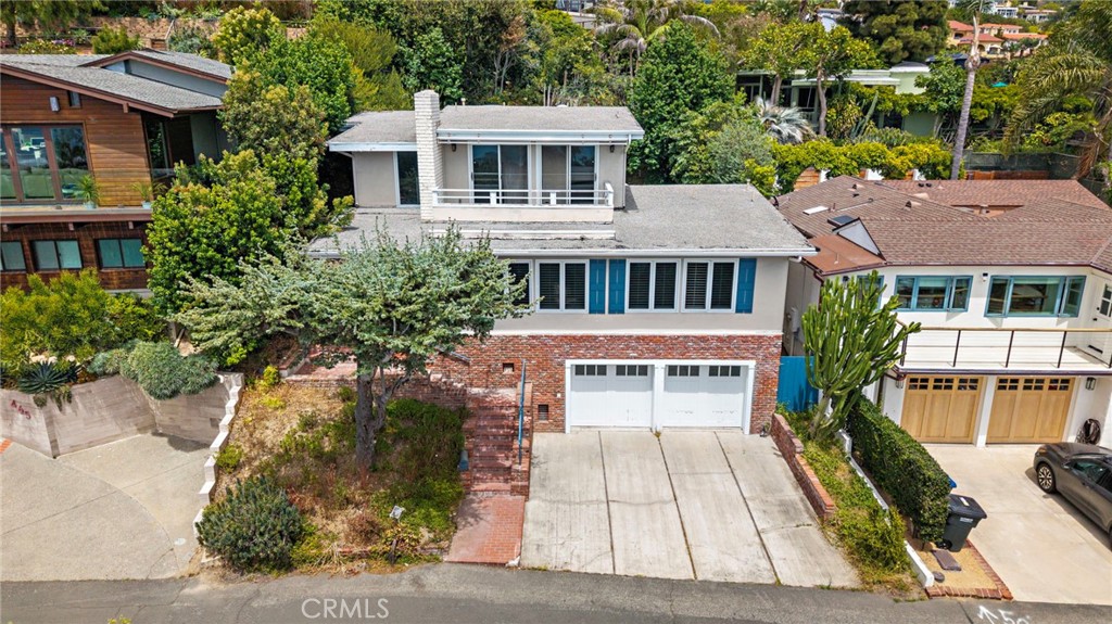 459 Hilledge Drive