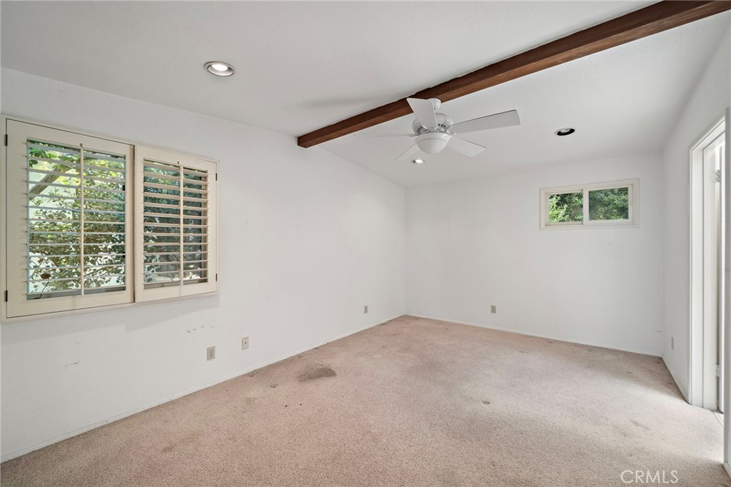 459 Hilledge Drive