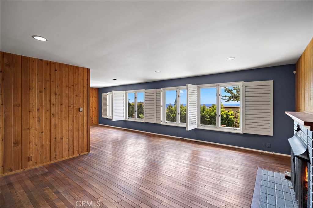459 Hilledge Drive