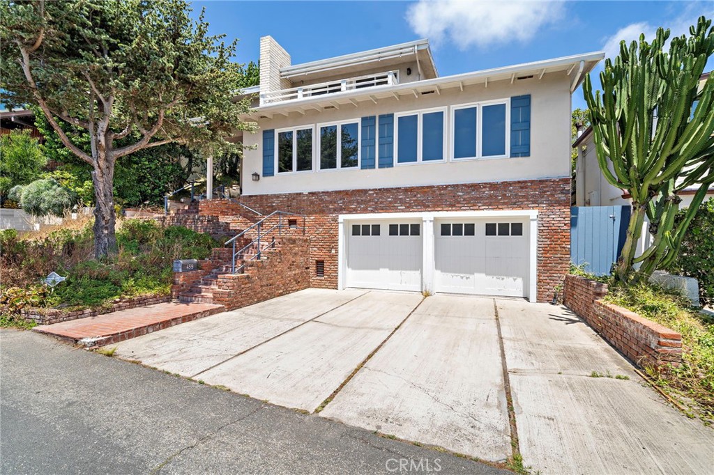 459 Hilledge Drive