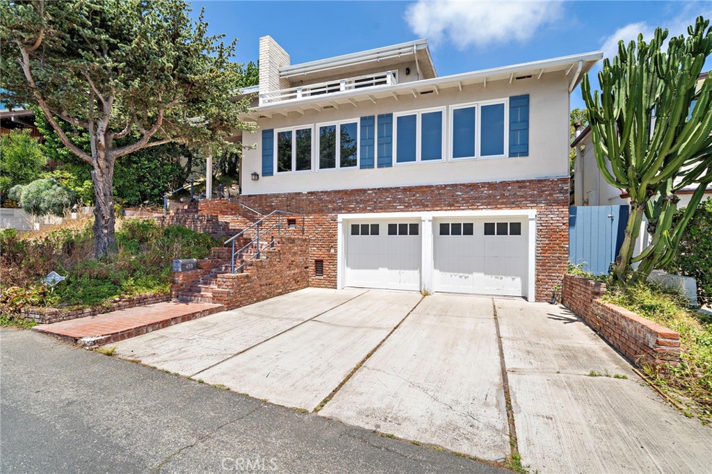 459 Hilledge Drive