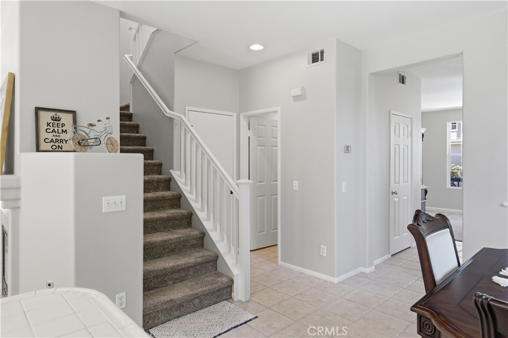 100 Lydia Lane