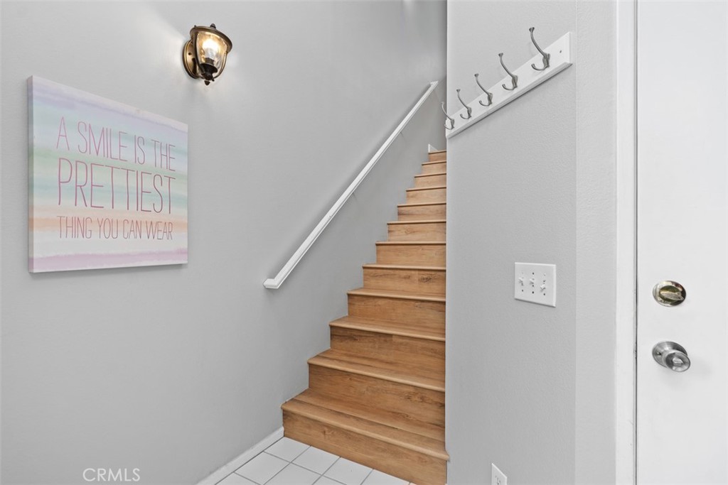 73 Breakers Lane