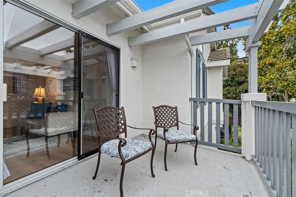 73 Breakers Lane