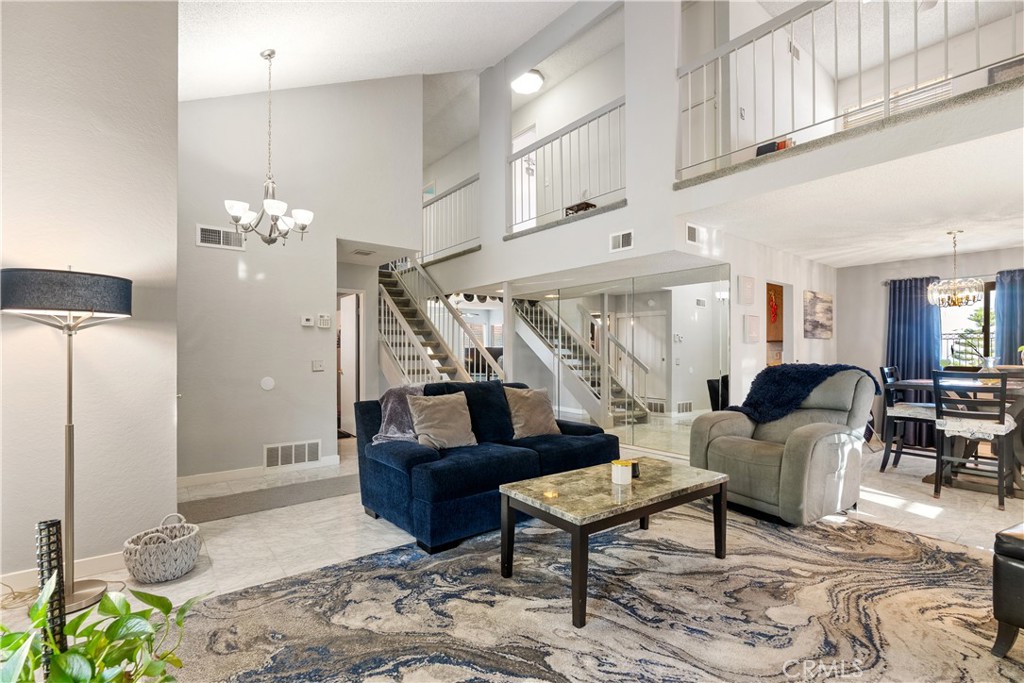 2622 Starcrest Drive