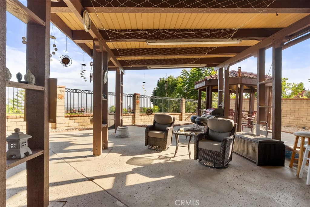 2622 Starcrest Drive
