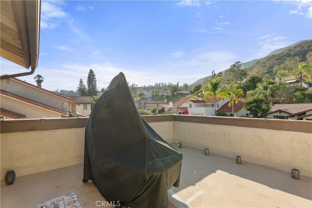 2622 Starcrest Drive