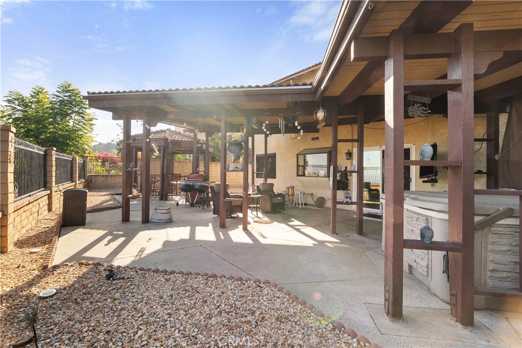 2622 Starcrest Drive