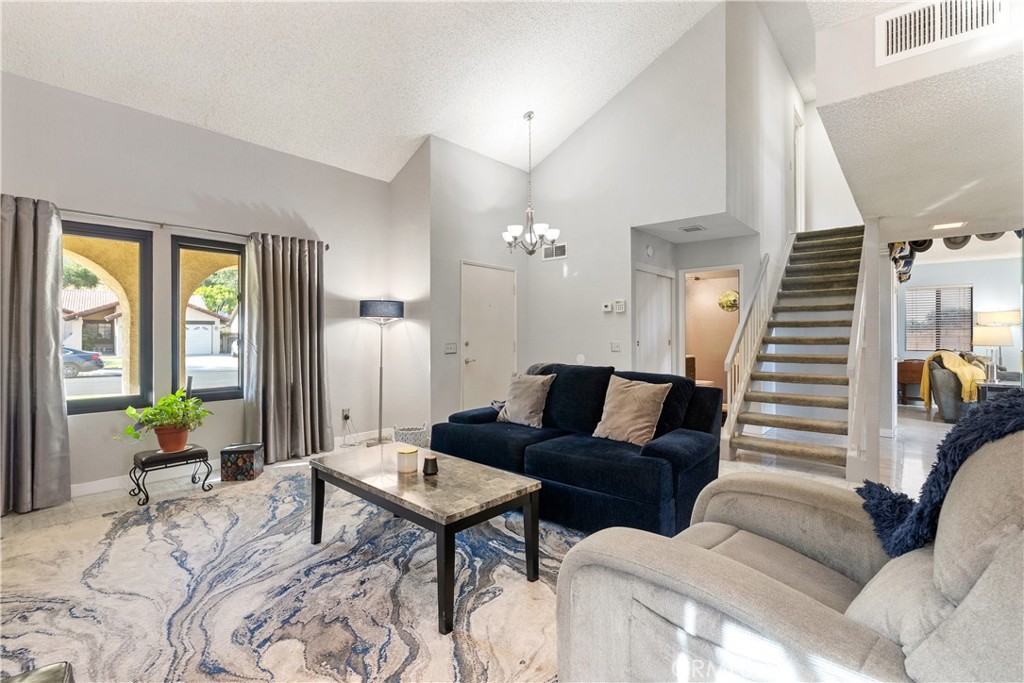 2622 Starcrest Drive