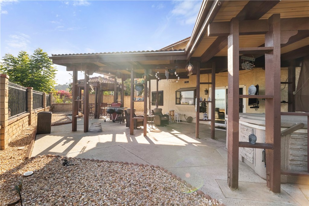 2622 Starcrest Drive