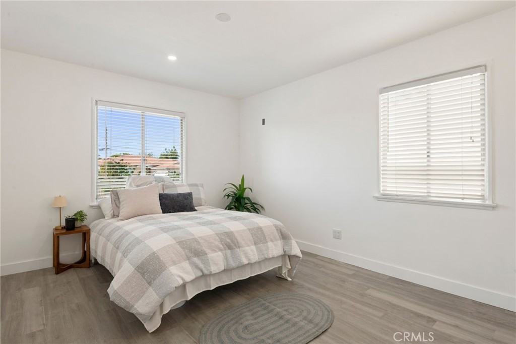 3730 W 173rd