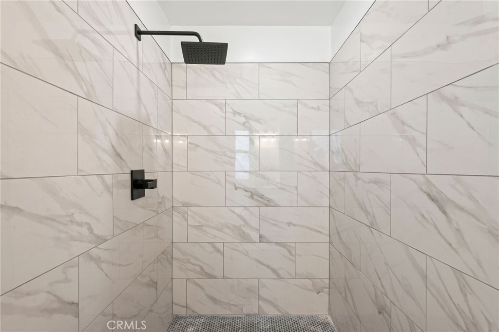 3730 W 173rd