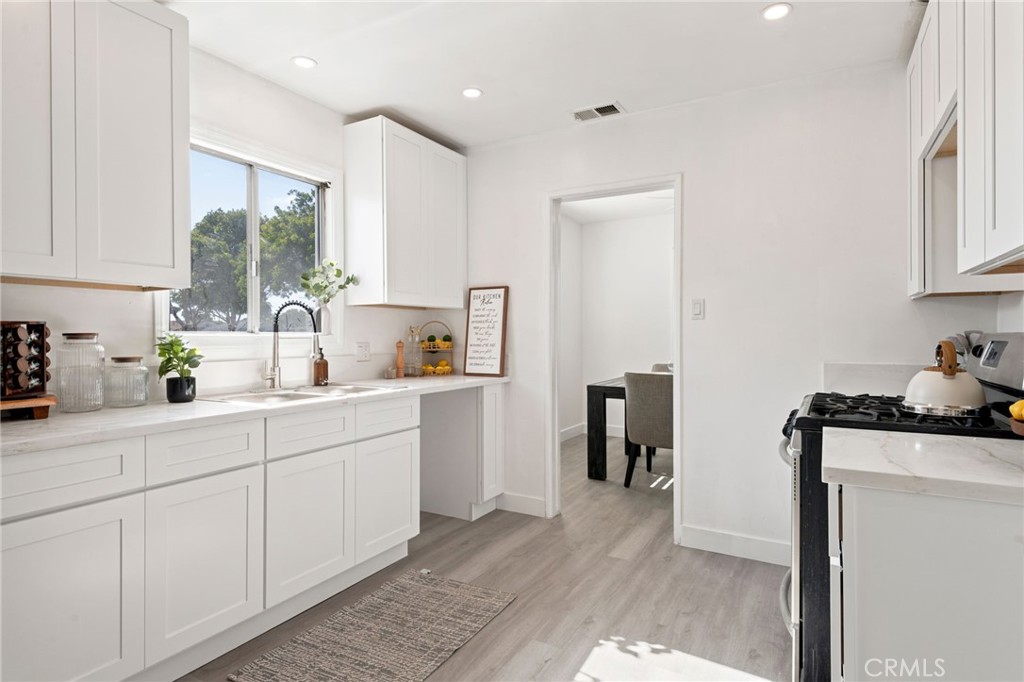 3730 W 173rd
