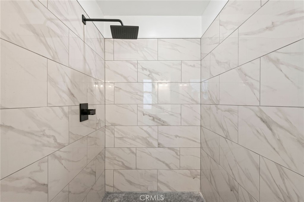 3730 W 173rd