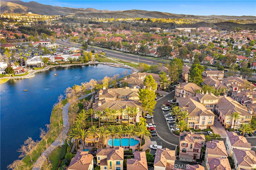 82 Montana Del Lago