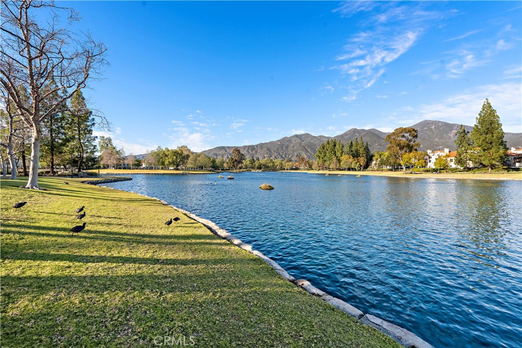82 Montana Del Lago