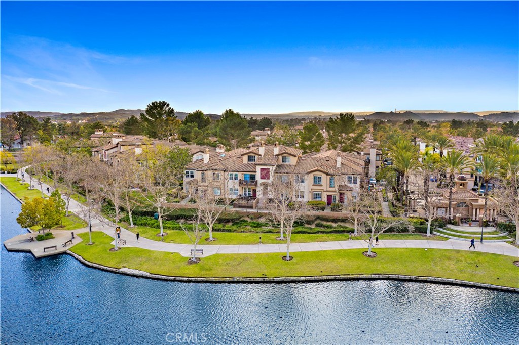 82 Montana Del Lago