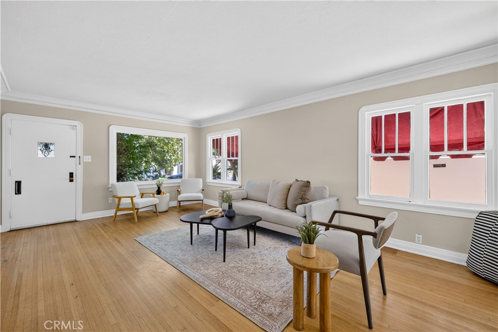 323 Park Avenue