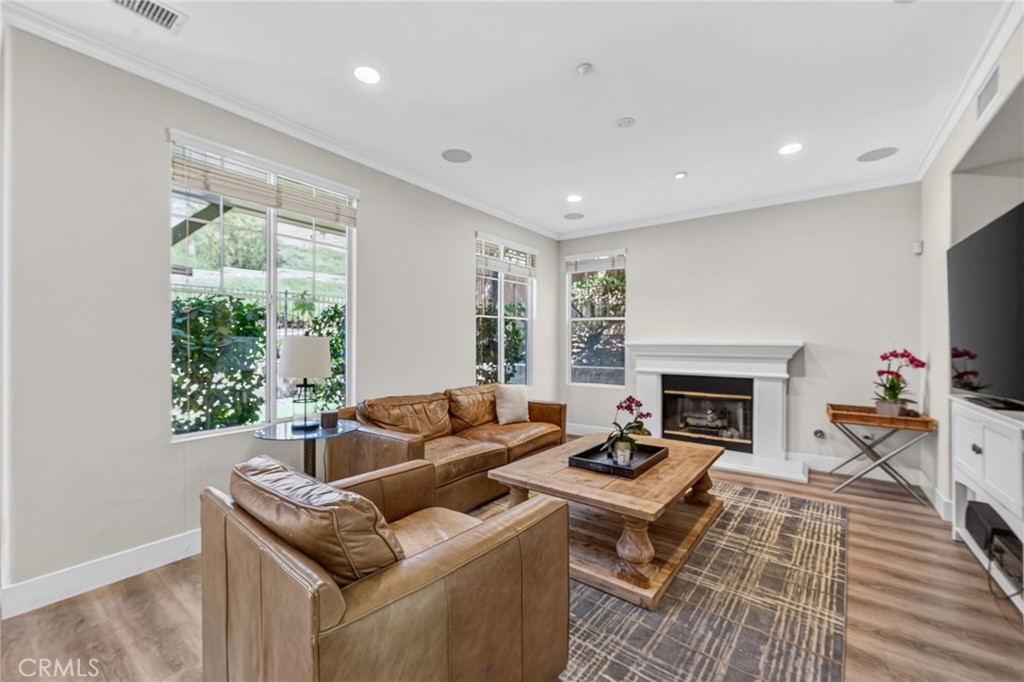 5503 Costa Escondida