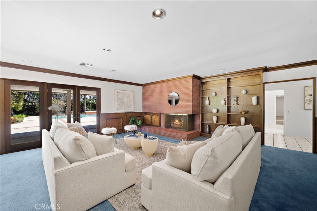 1001 Eadington