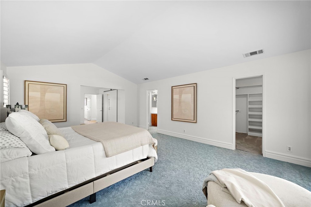 1001 Eadington