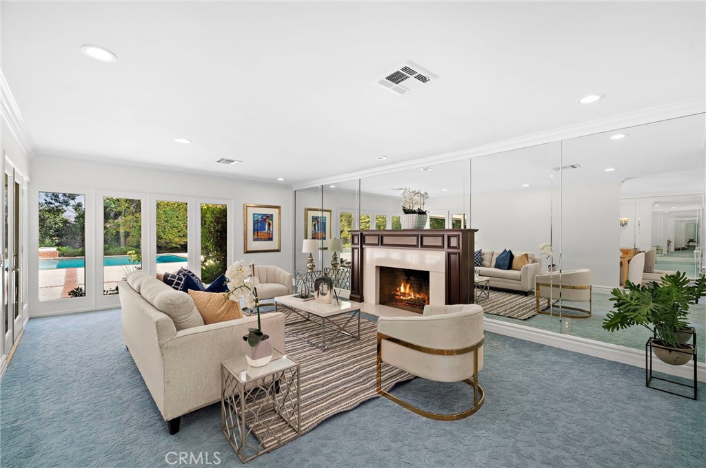 1001 Eadington