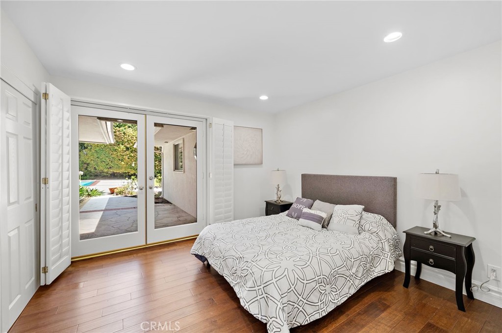 1001 Eadington