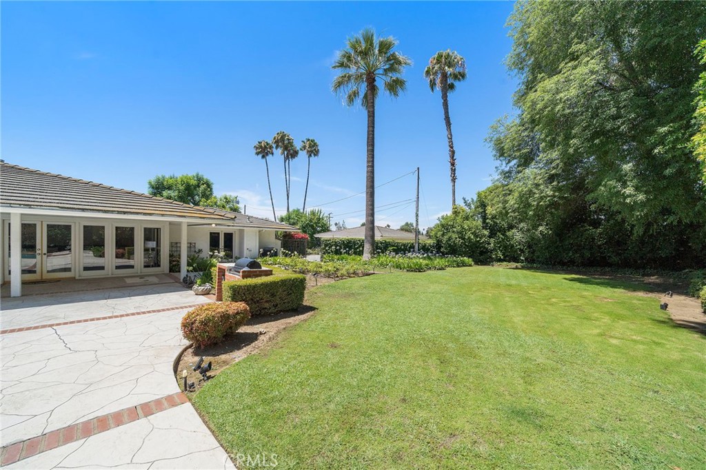 1001 Eadington