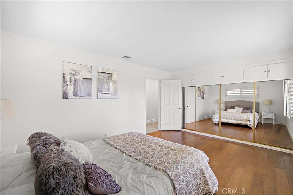 1001 Eadington
