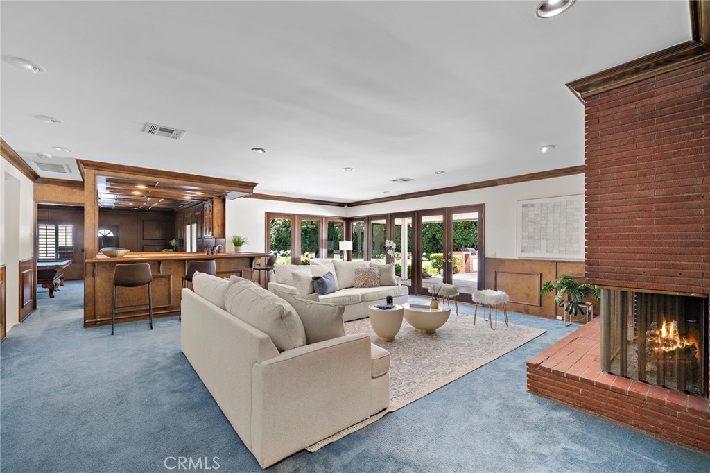 1001 Eadington