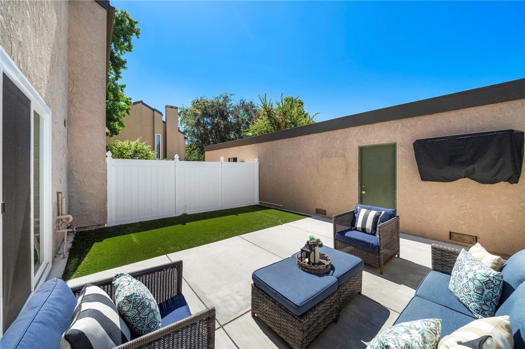 10853 Poly Court