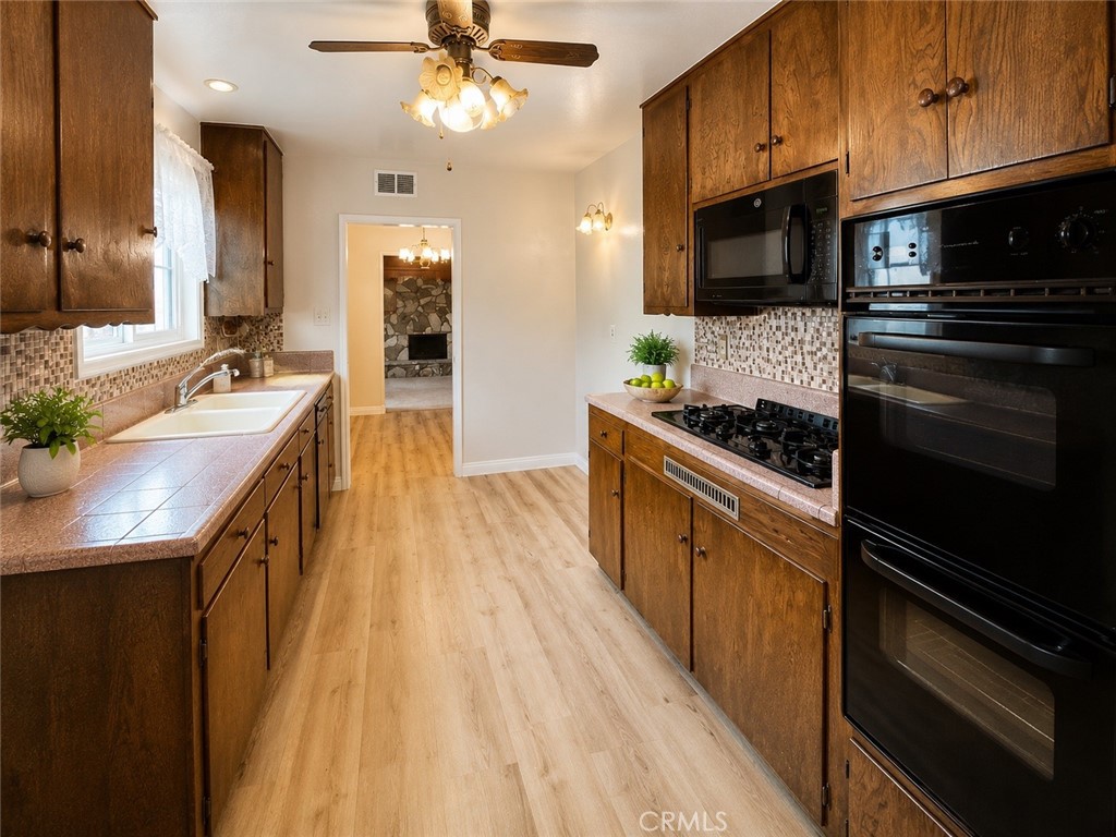 11340 Harvard