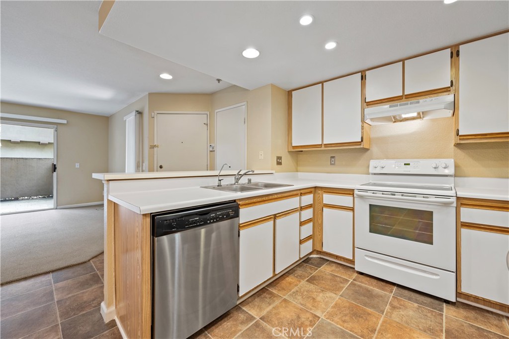 2800 Keller Drive 69