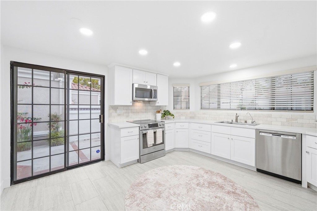 28404 Buena Vista