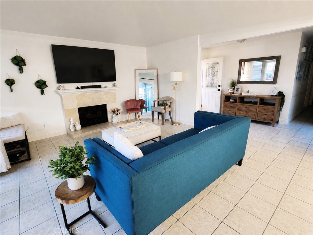 3336 Paseo Halcon