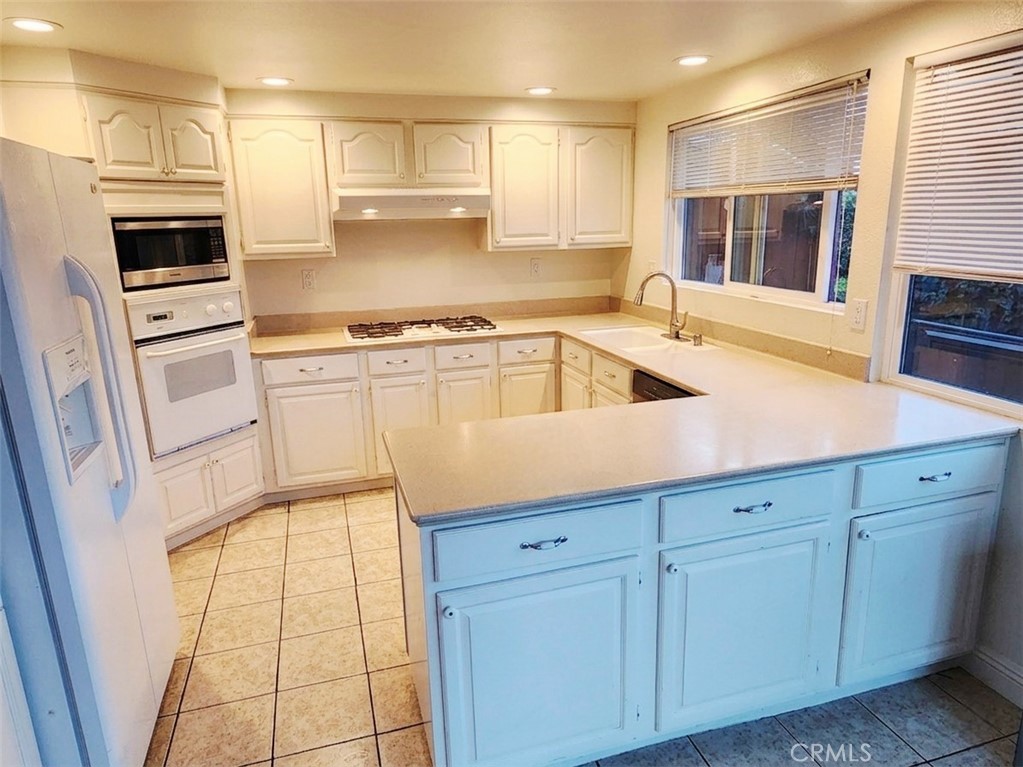 3336 Paseo Halcon