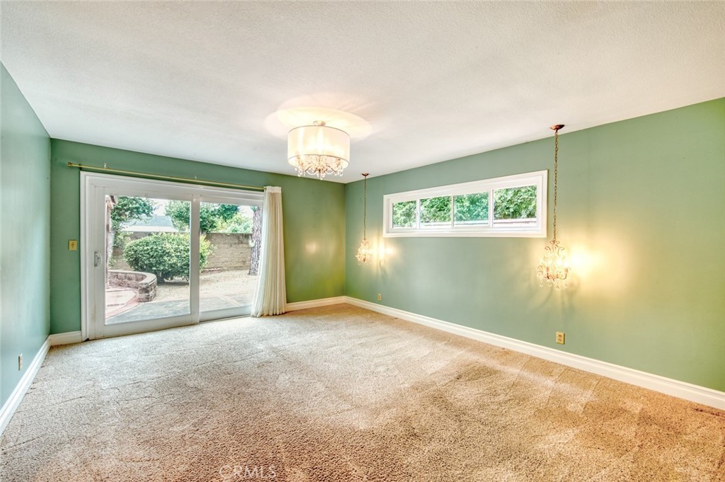 1192 Foothill Boulevard