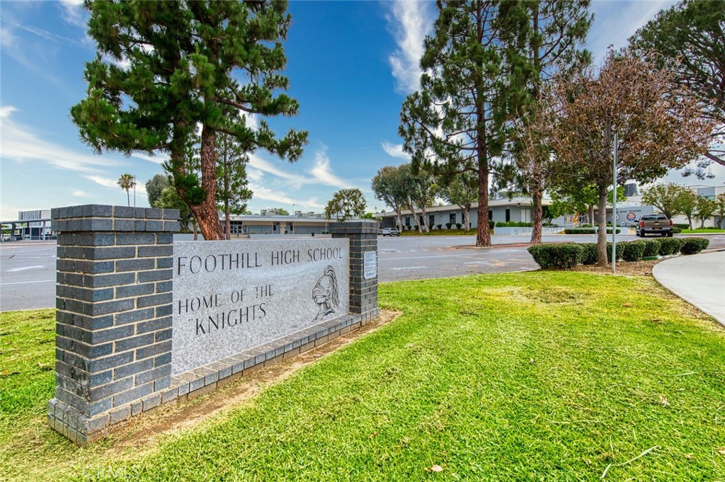 1192 Foothill Boulevard