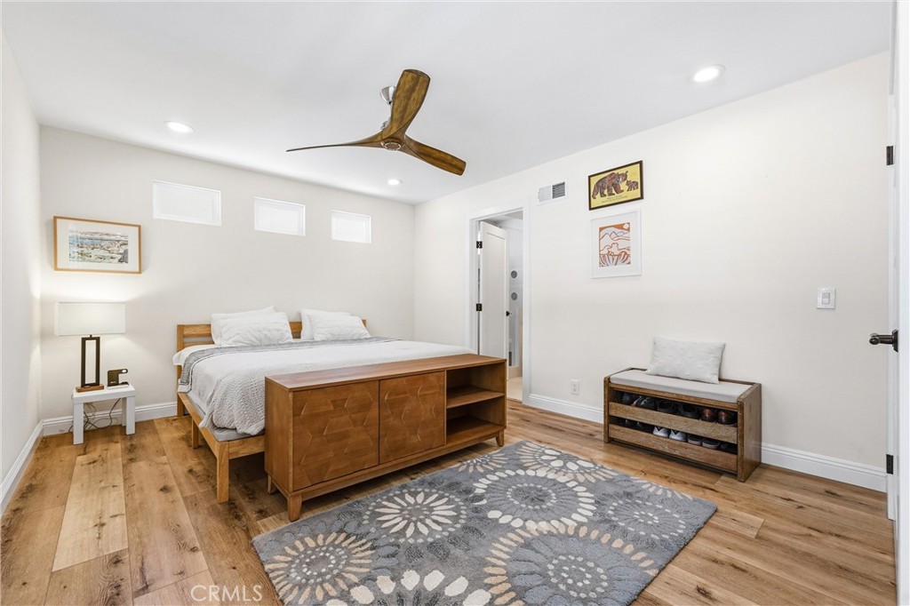 17982 Dellglen Circle
