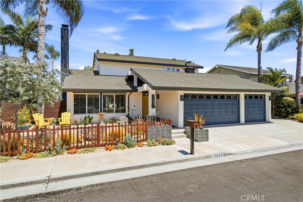17982 Dellglen Circle