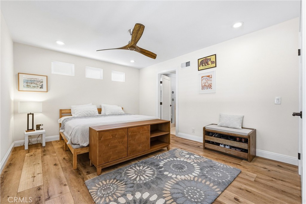 17982 Dellglen Circle