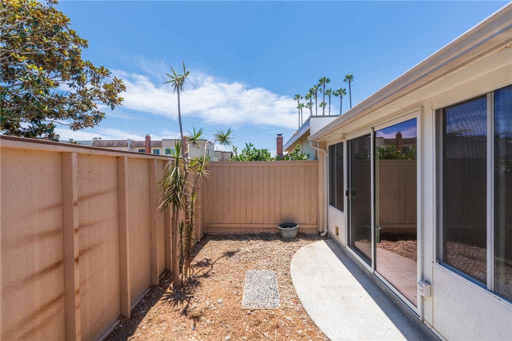 21372 Green Cove
