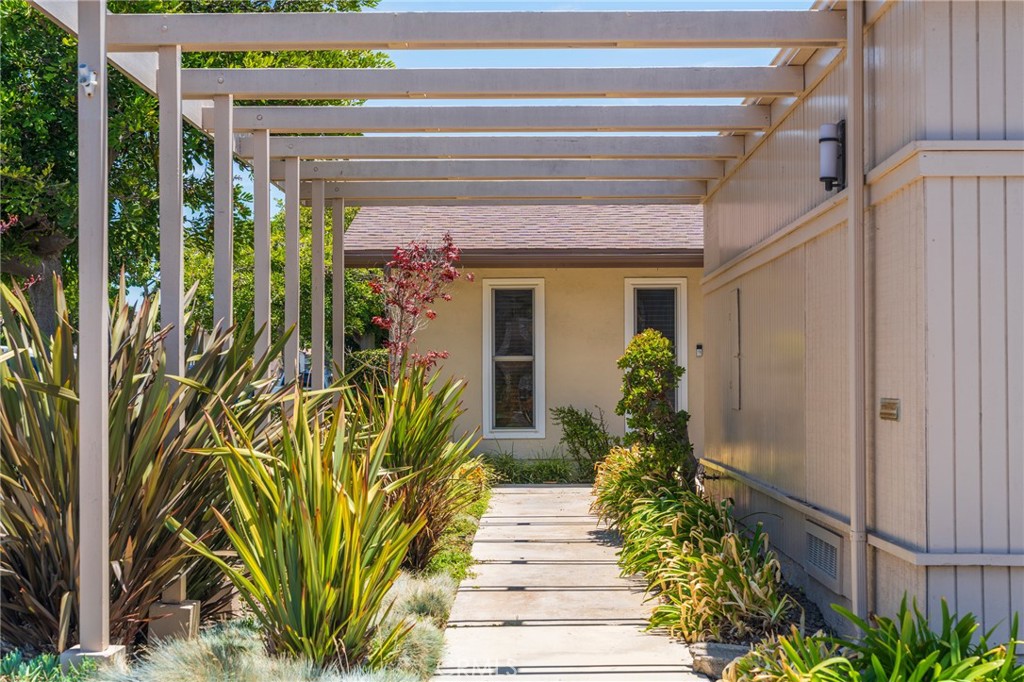 21372 Green Cove