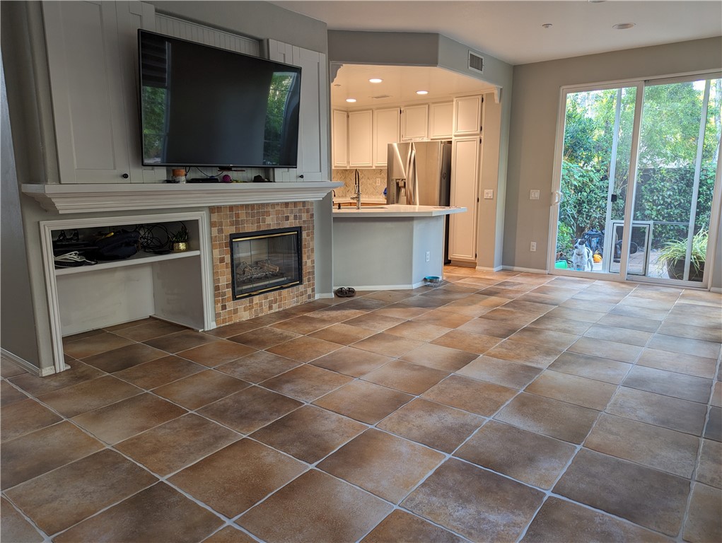 18 Lansdale Court