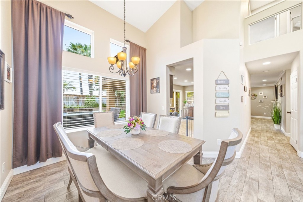 30 Moccasin Trail