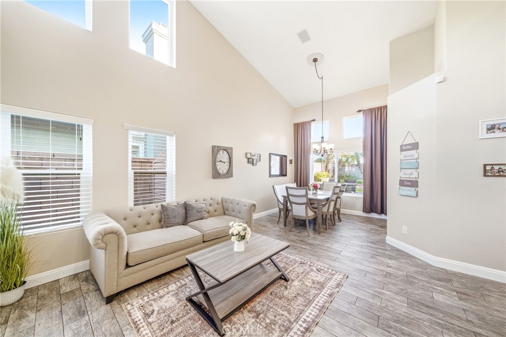 30 Moccasin Trail