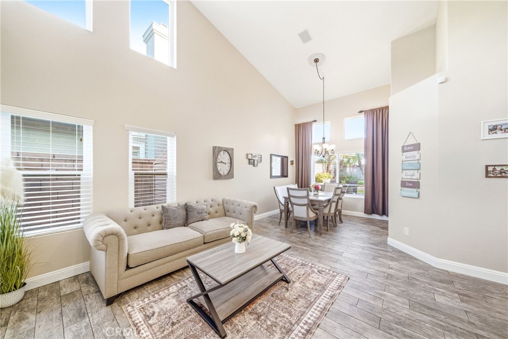 30 Moccasin Trail